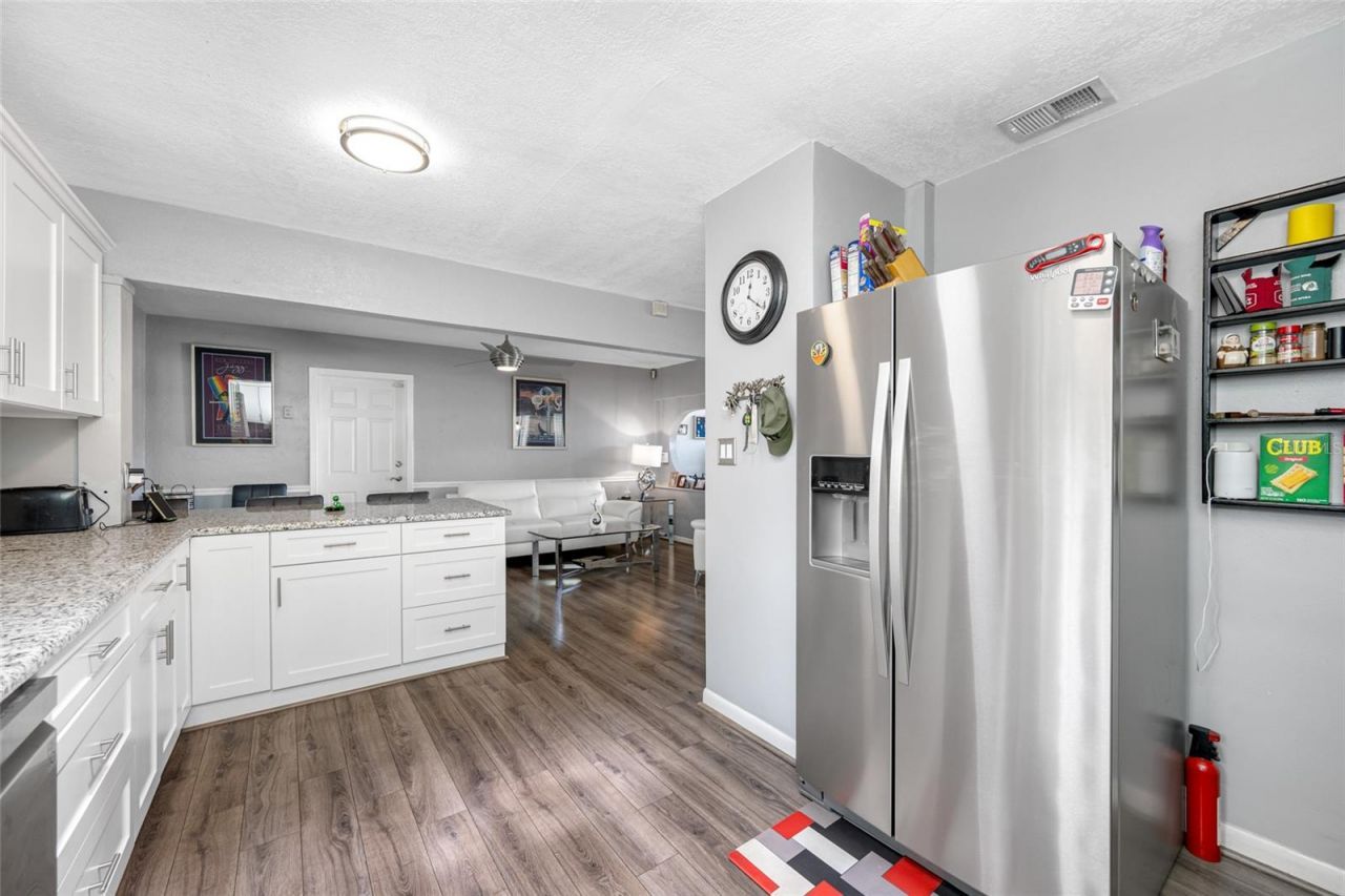 8444 8th Way N, Saint Petersburg, FL 33702 Photo