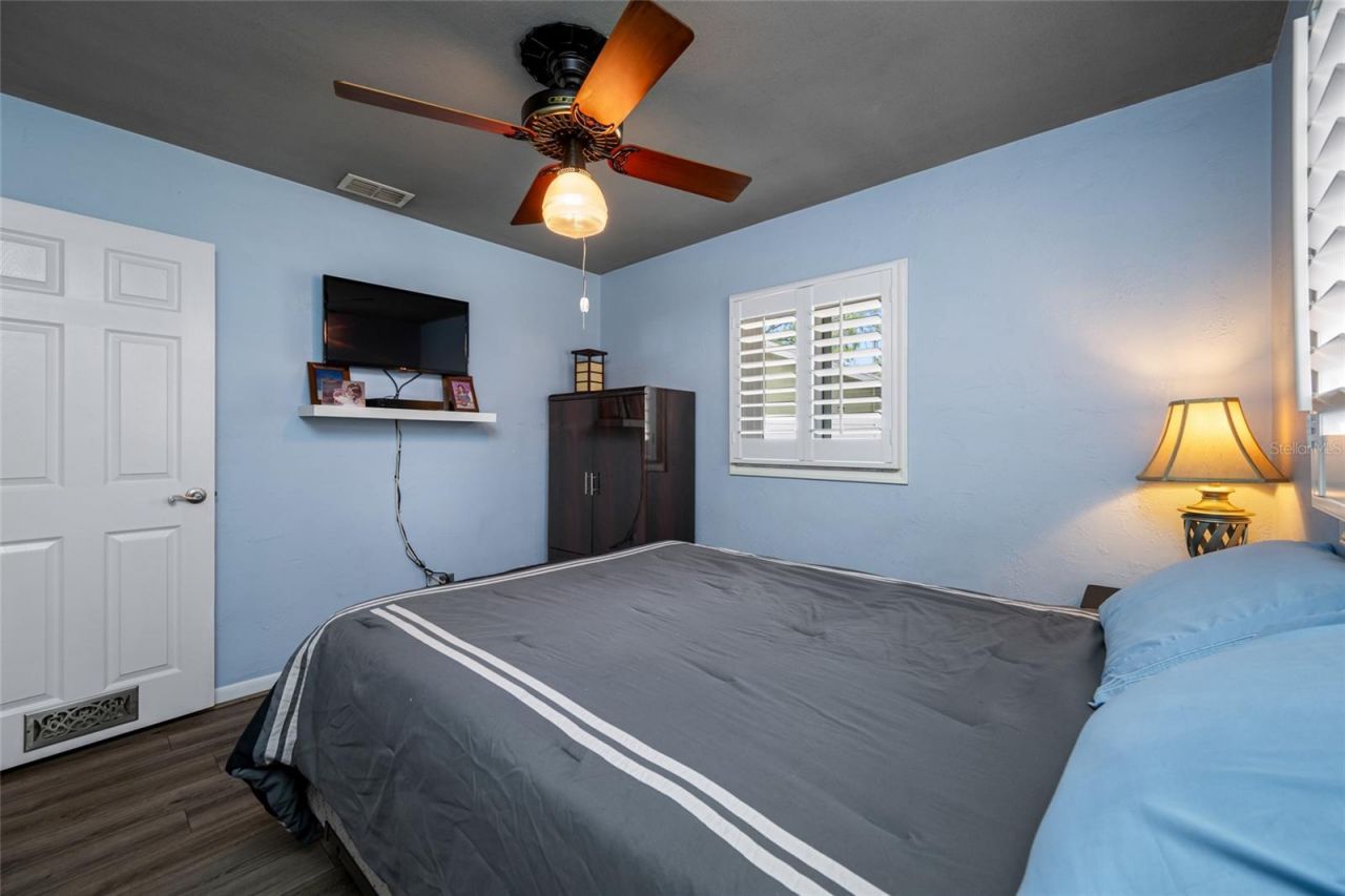 8444 8th Way N, Saint Petersburg, FL 33702 Photo