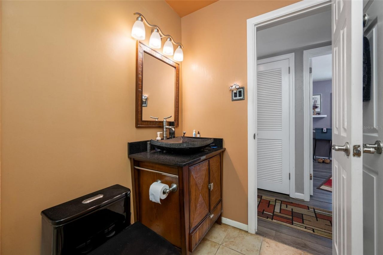 8444 8th Way N, Saint Petersburg, FL 33702 Photo