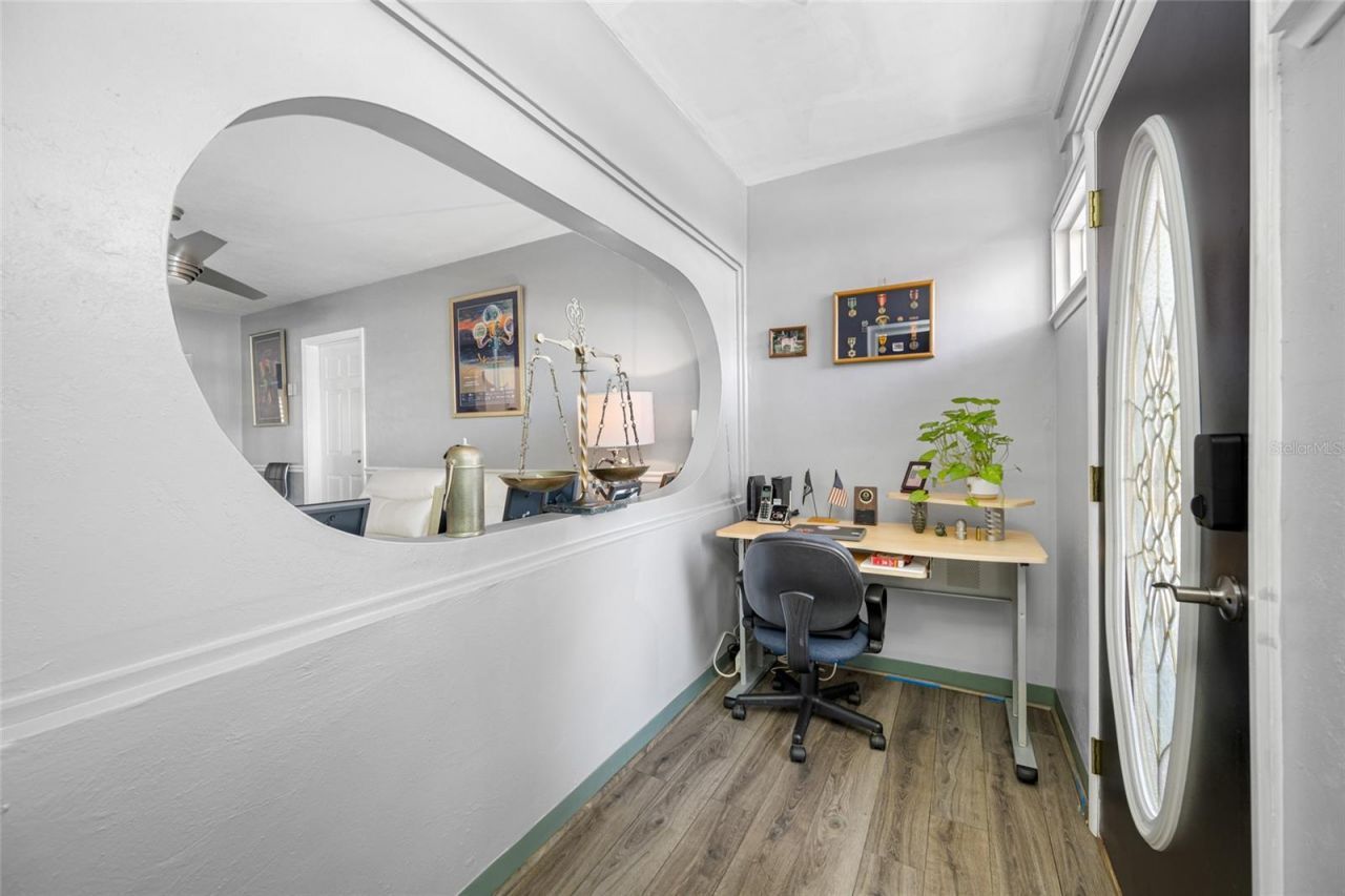 8444 8th Way N, Saint Petersburg, FL 33702 Photo