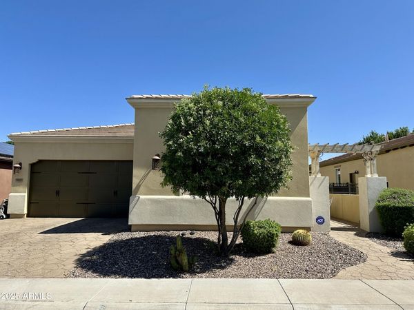562 E VESPER Trail, Queen Creek, AZ 85140