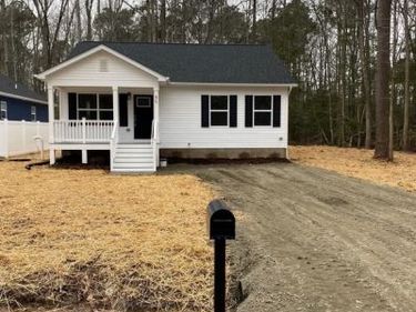 85 WILDWOOD ROAD, COLONIAL BEACH, VA 22443