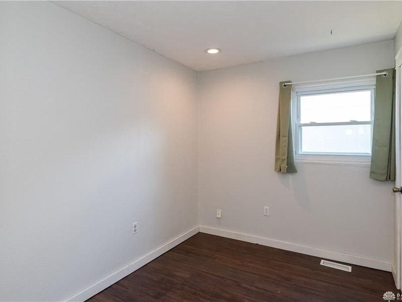 1227 Frayne Drive, New Carlisle, OH 45344 Photo 11