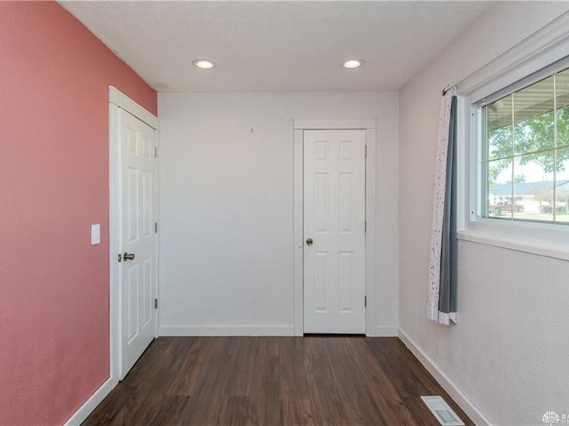 1227 Frayne Drive, New Carlisle, OH 45344 Photo 14