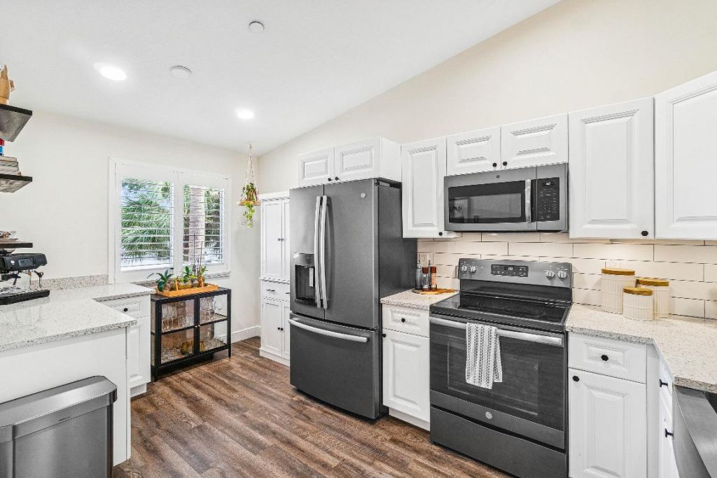 340 NW 67th Street, Unit 202, Boca Raton, FL 33487 Photo