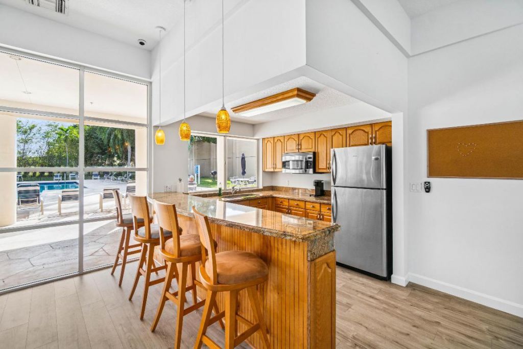 340 NW 67th Street, Unit 202, Boca Raton, FL 33487 Photo