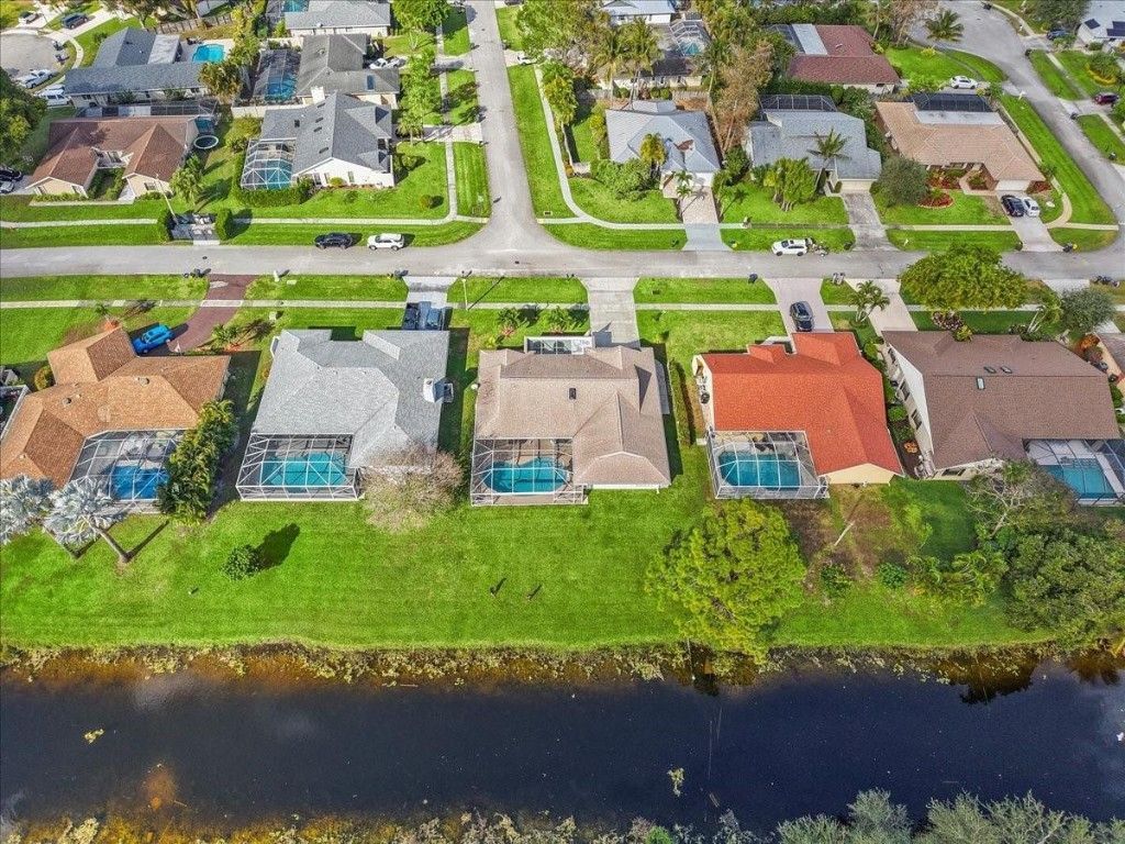 13812 Columbine Ave, Wellington, FL 33414 Photo