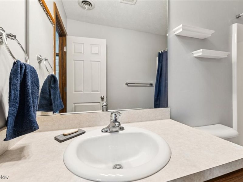 3769 Freedom Place, Lorain, OH 44053 Photo 21