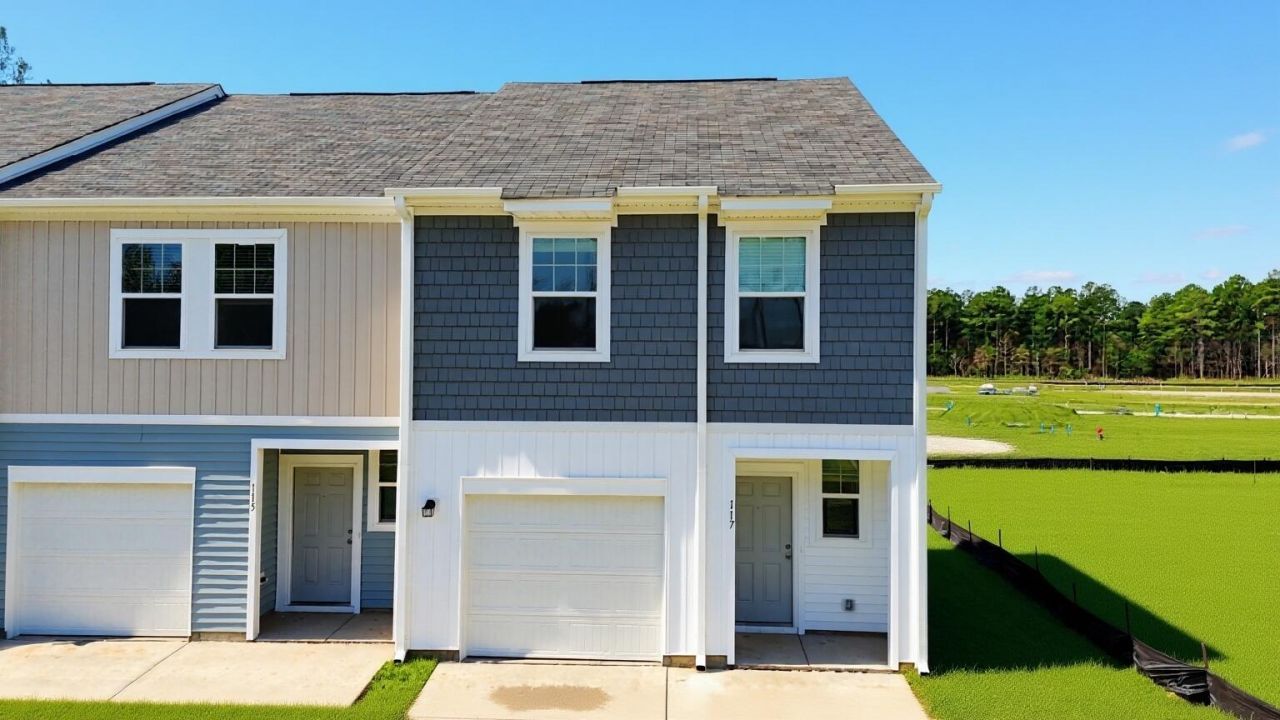 166 Cotton Leaf Boulevard Photo 1