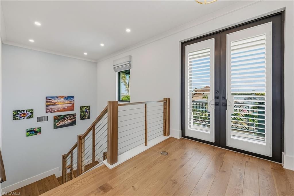 920 Iris Ct, Marco Island, FL 34145 Photo