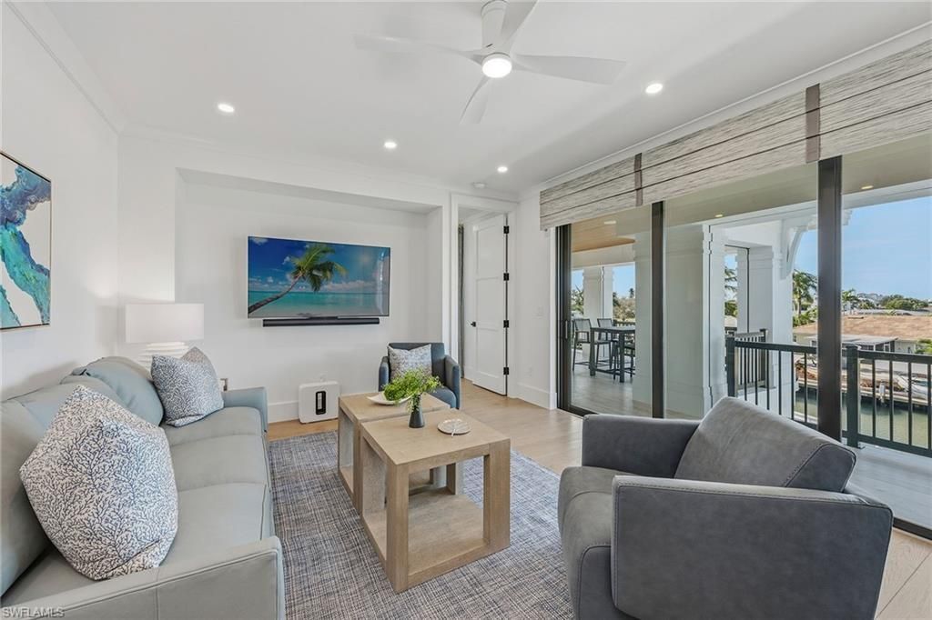 920 Iris Ct, Marco Island, FL 34145 Photo