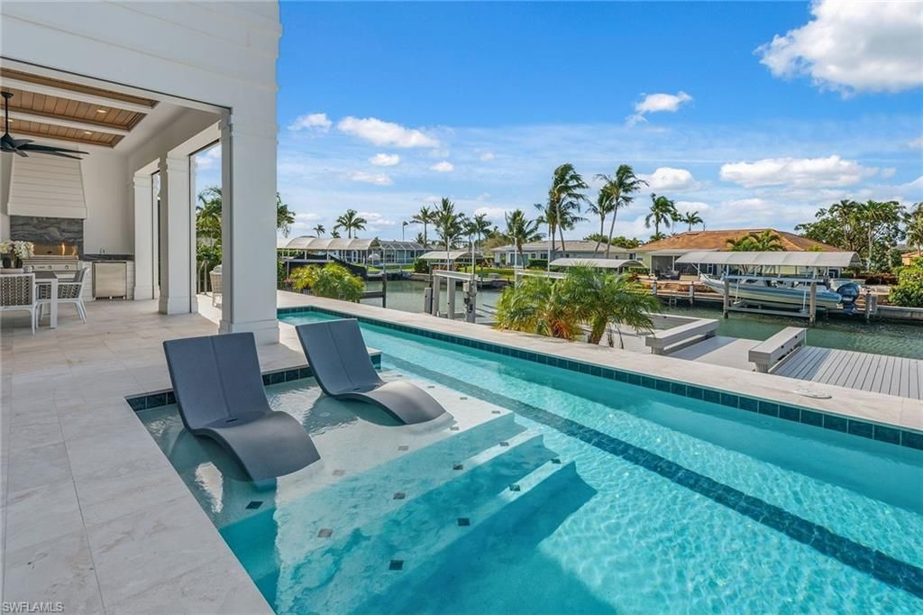 920 Iris Ct, Marco Island, FL 34145 Photo