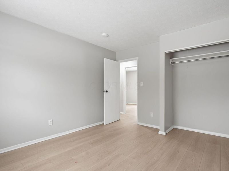 2526 Queenswood Drive, Columbus, OH 43219 Photo 22