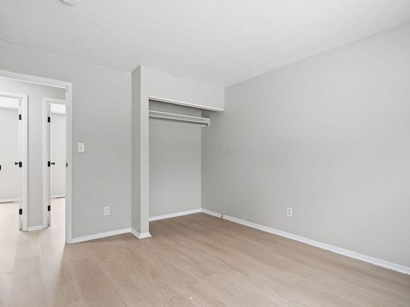 2526 Queenswood Drive, Columbus, OH 43219 Photo 23