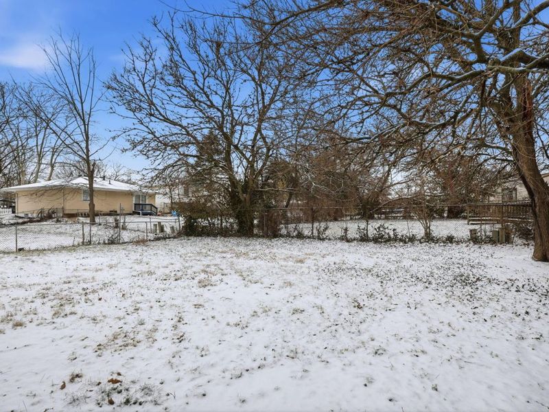 2526 Queenswood Drive, Columbus, OH 43219 Photo 34