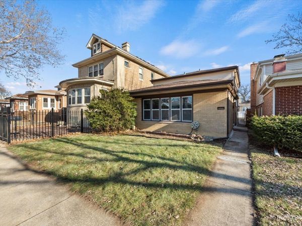 5005 N Avers Avenue, Chicago, IL 60625
