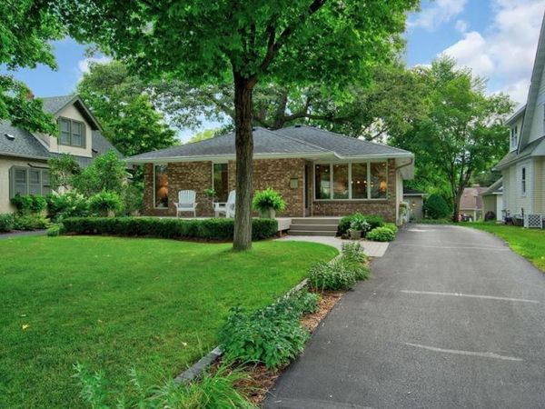 214 Broadway Avenue N, Wayzata, MN 55391