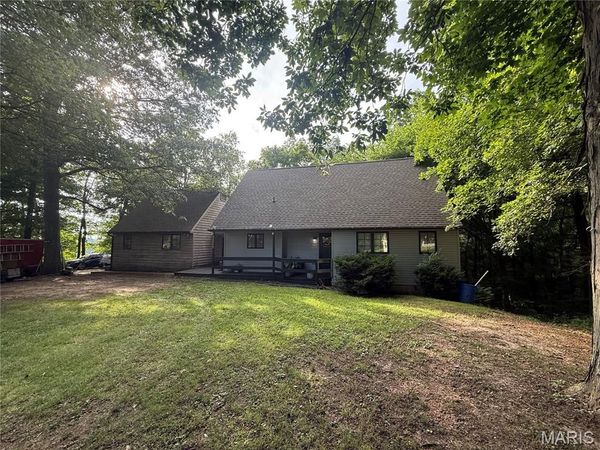 2130 Ridge Road, Jackson, MO 63755