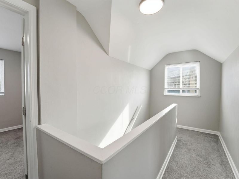1362 Clinton Street, Columbus, OH 43211 Photo 22