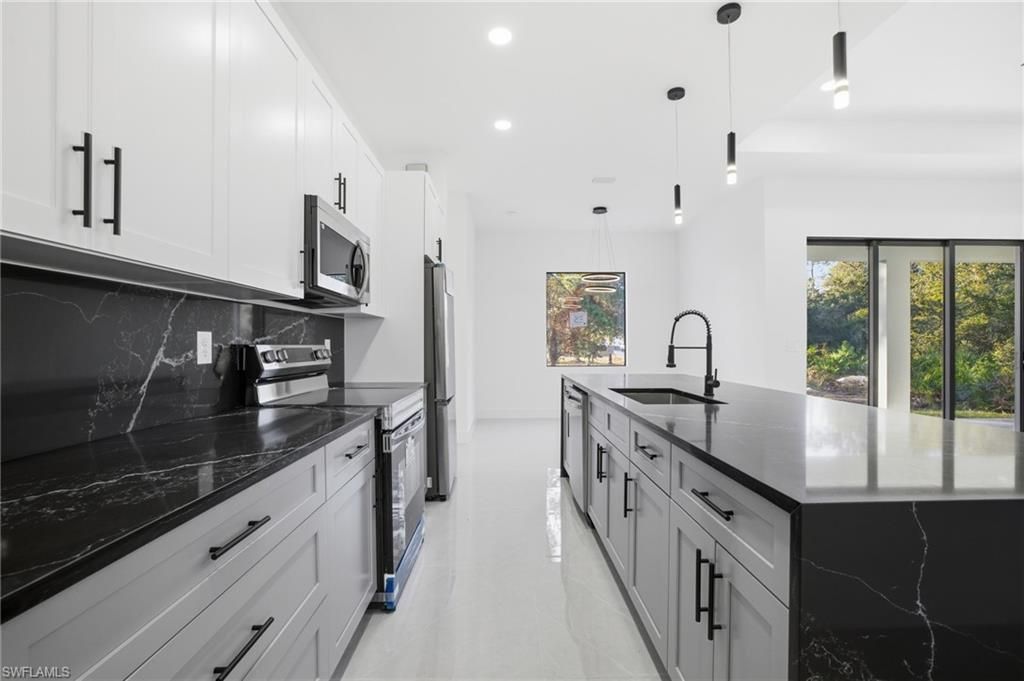 3109 28th St Sw, Lehigh Acres, FL 33976 Photo