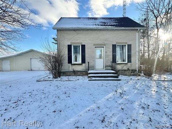 5213 Marlette Road, Marlette Twp, MI 48453