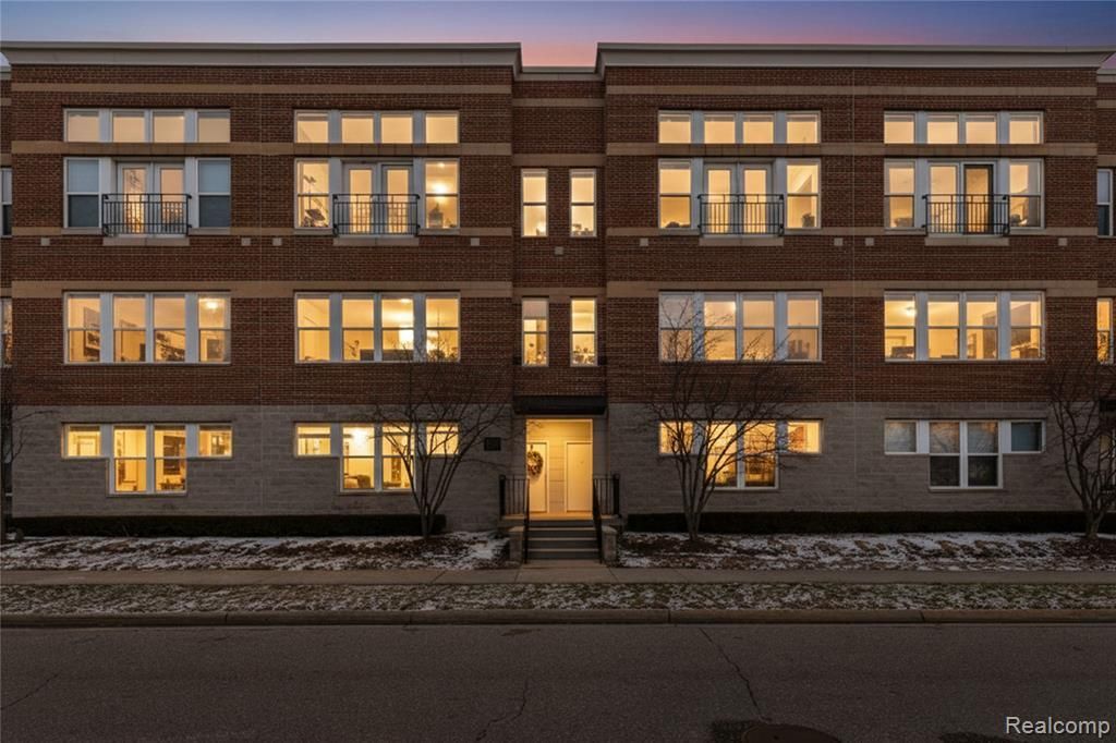 72 Clinton Street, Mt. Clemens, MI 48043 Main Photo