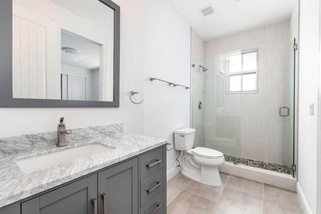 1031 NE 13th Avenue, Fort Lauderdale, FL 33304 Photo