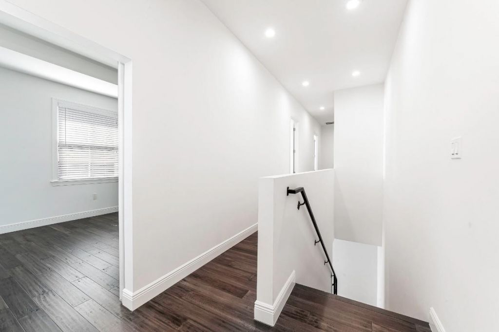 1031 NE 13th Avenue, Fort Lauderdale, FL 33304 Photo