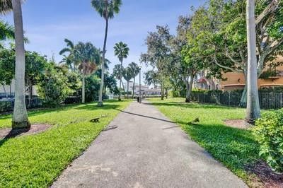 2260 SE 7 Street, Pompano Beach, FL 33062 Photo