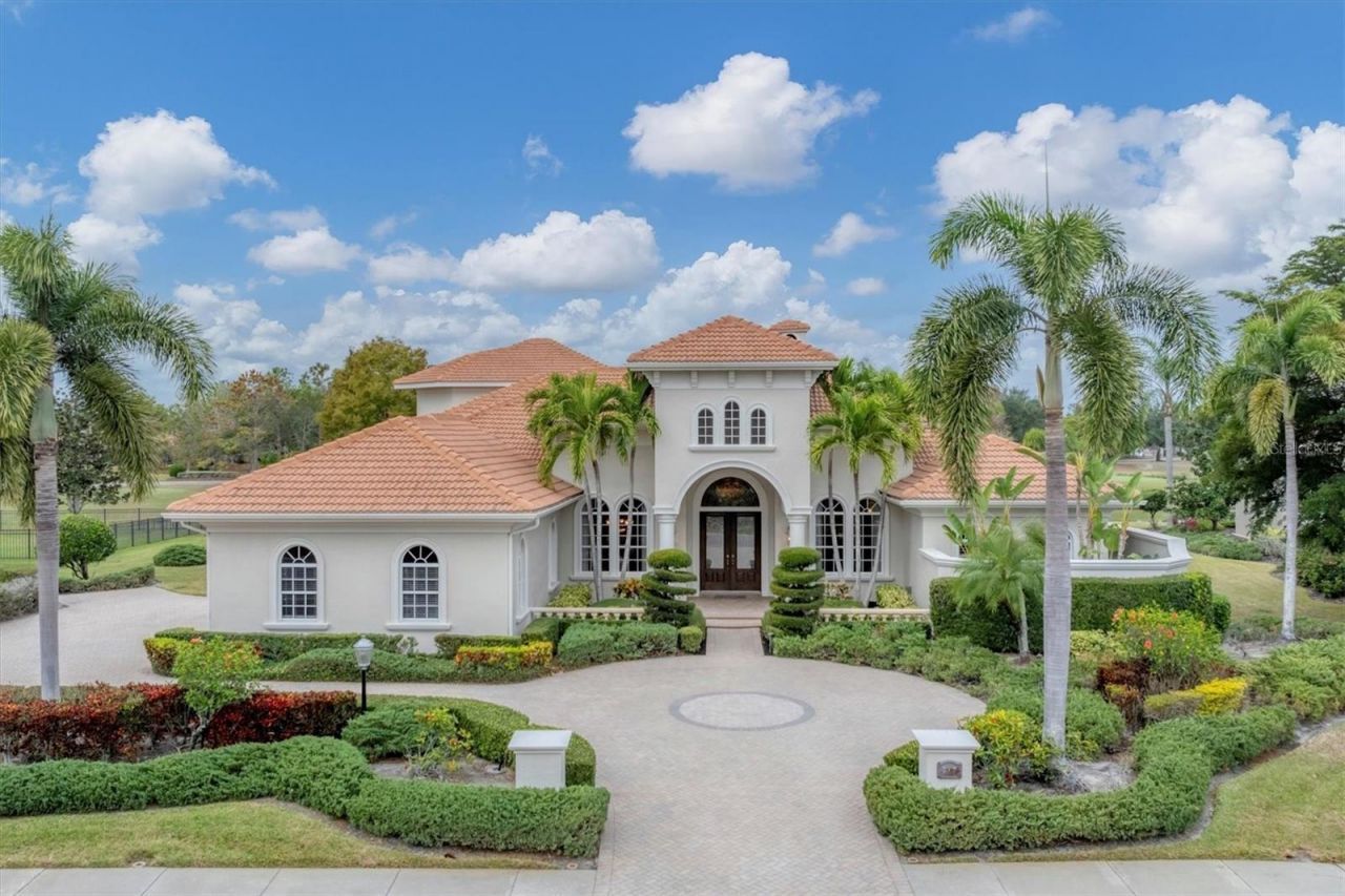 7007 Portmarnock Place, Lakewood Ranch, FL 34202 Main Photo