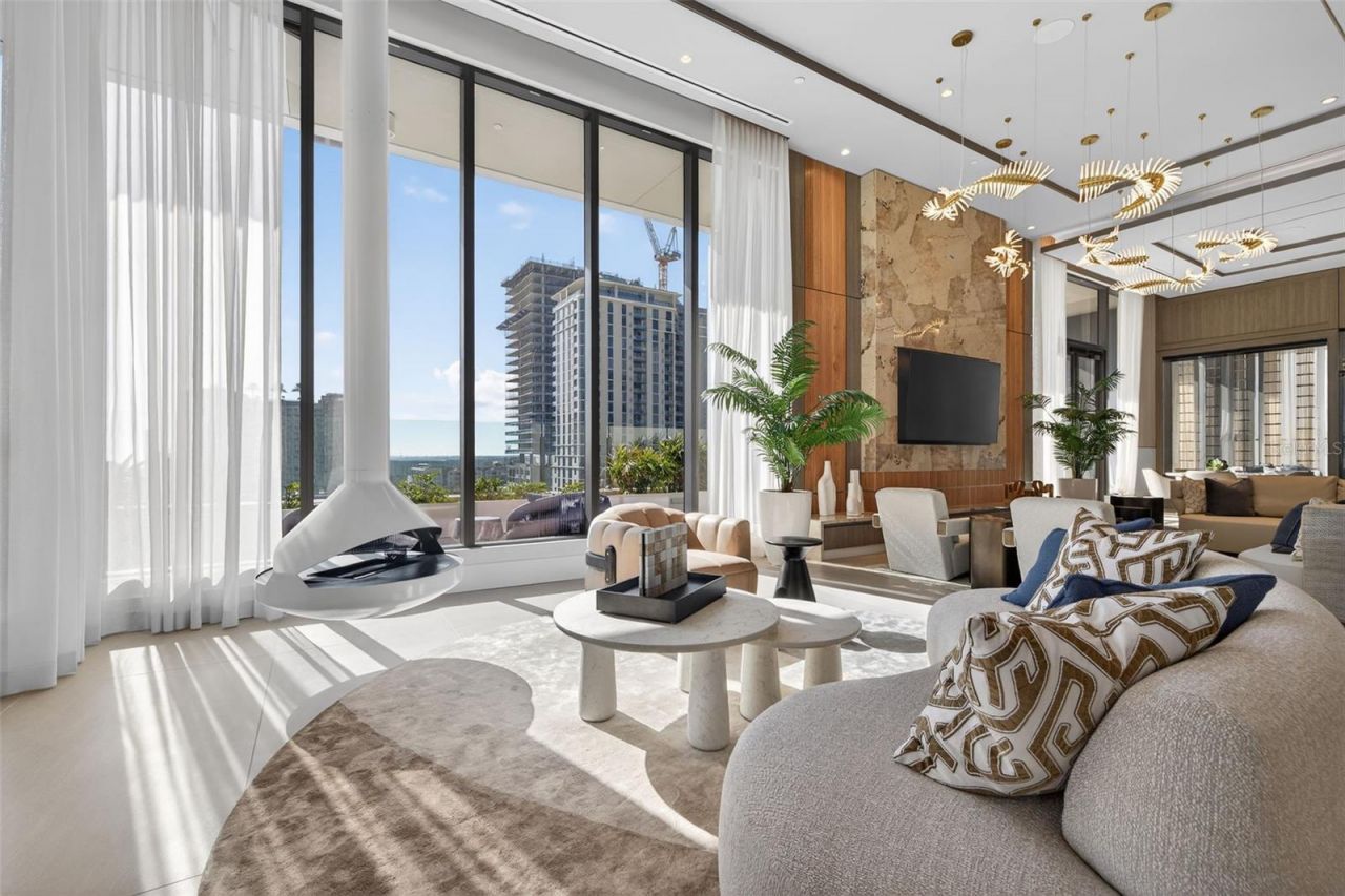 275 1st Ave S, Unit 1708, Saint Petersburg, FL 33701 Photo