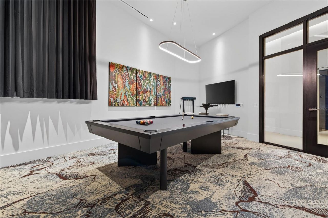 275 1st Ave S, Unit 1708, Saint Petersburg, FL 33701 Photo