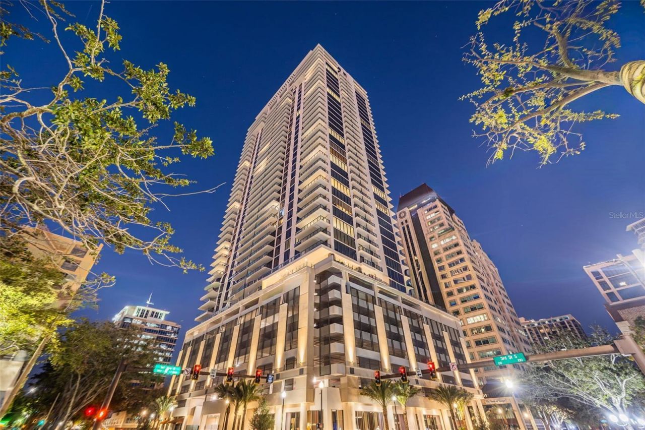 275 1st Ave S, Unit 1708, Saint Petersburg, FL 33701 Photo