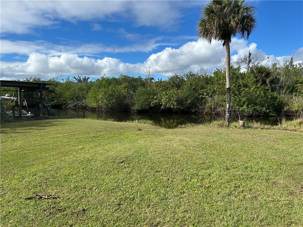 9418 Fleming Grant Road, Sebastian, FL 32976 Photo