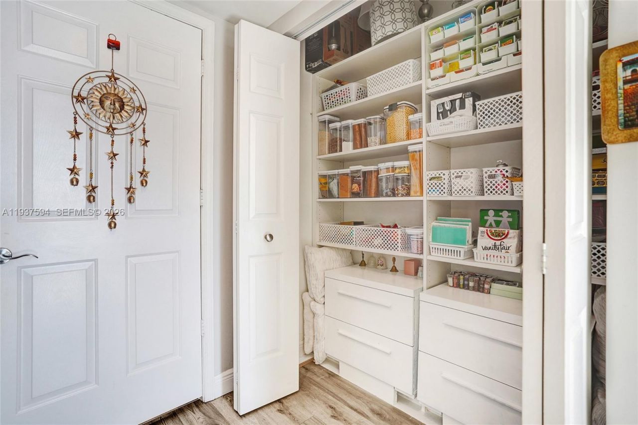 610 Clematis St, Unit 630, West Palm Beach, FL 33401 Photo