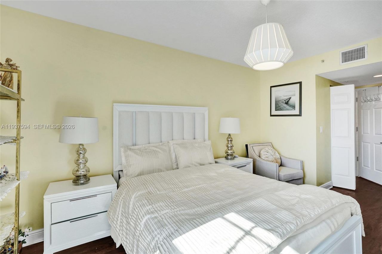 610 Clematis St, Unit 630, West Palm Beach, FL 33401 Photo