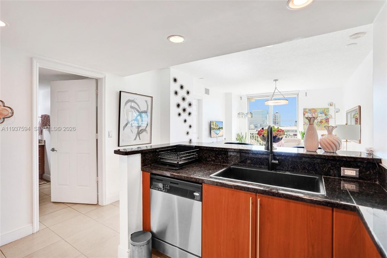 610 Clematis St, Unit 630, West Palm Beach, FL 33401 Photo