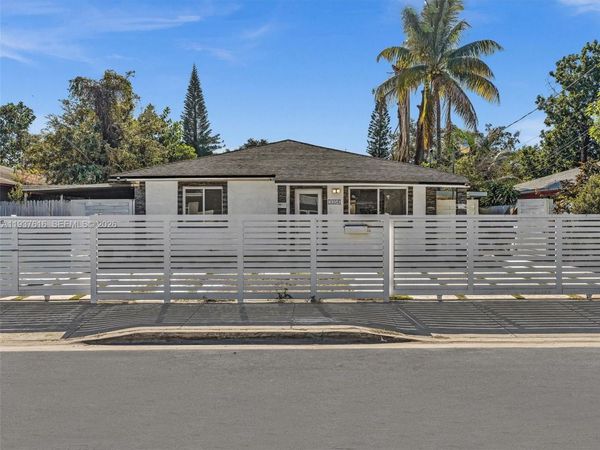 3354 NW 50th St, Unit 3354, Miami, FL 33142