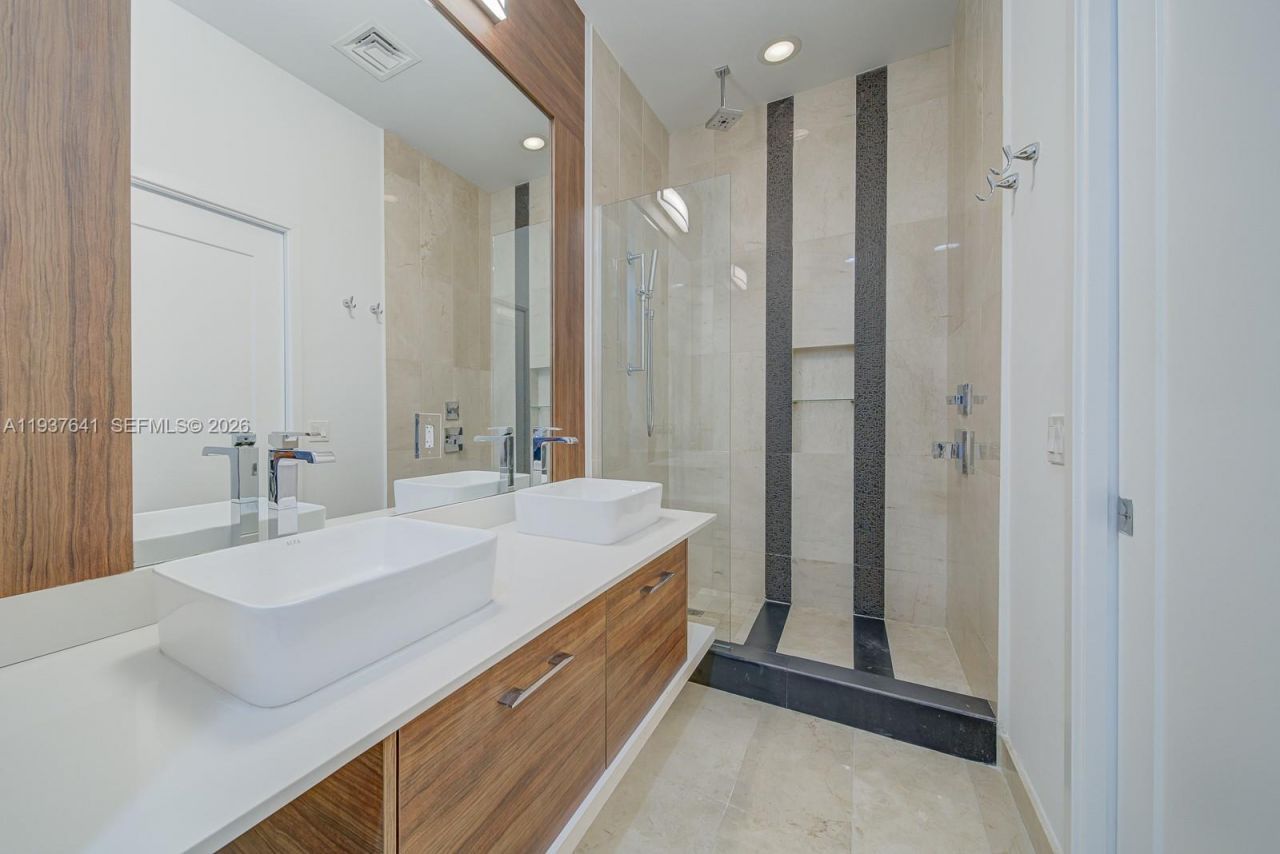 601 NE 27th St, Unit 1904, Miami, FL 33137 Photo