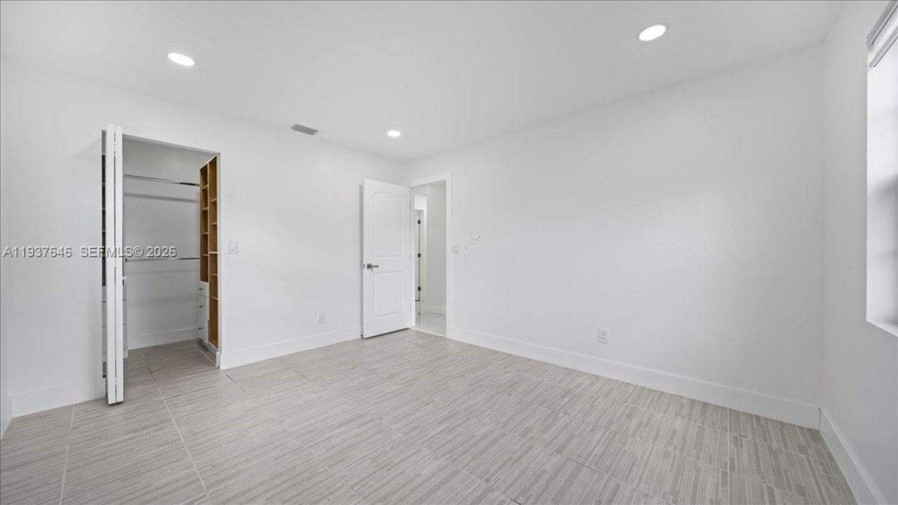 2279 Nova Village Dr, Davie, FL 33317 Photo