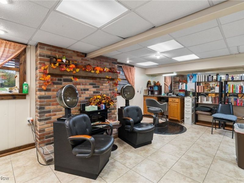 2406 S Union Avenue, Alliance, OH 44601 Photo 10