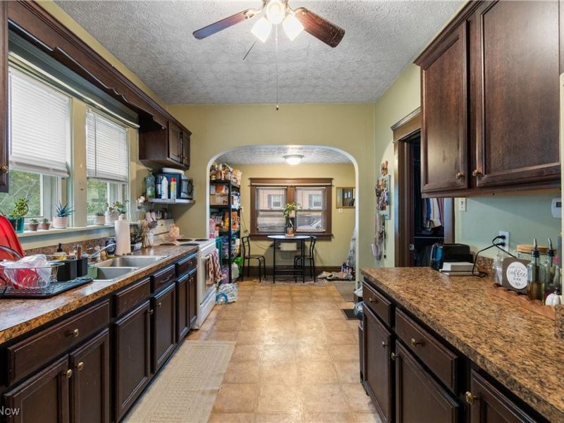 2406 S Union Avenue, Alliance, OH 44601 Photo 42