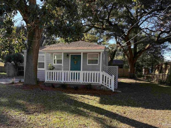 51 W Carver Dr, Pensacola, FL 32507