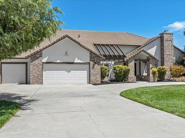 27000 S Hillview St, Tracy, CA 95304