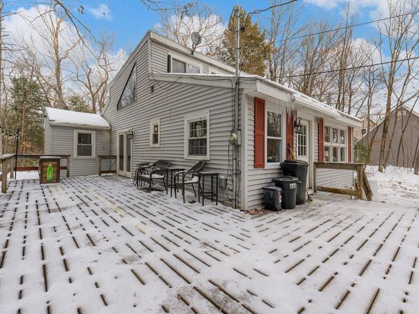 16 Mason Avenue, Naples, ME 04055