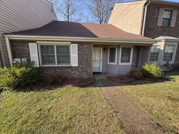 6480 Brookmead Circle, Hixson, TN 37343