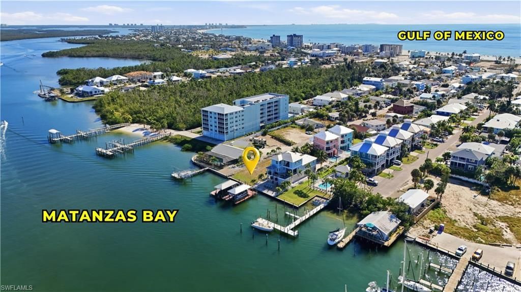 327 Fairweather Ln, Fort Myers Beach, FL 33931 Photo