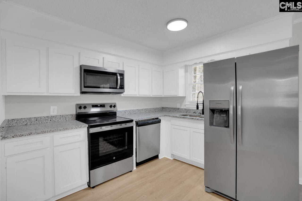 413 Beaverbrook Drive Photo 12