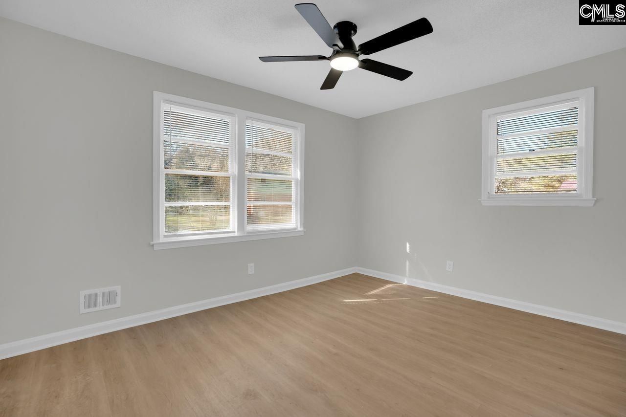 413 Beaverbrook Drive Photo 18