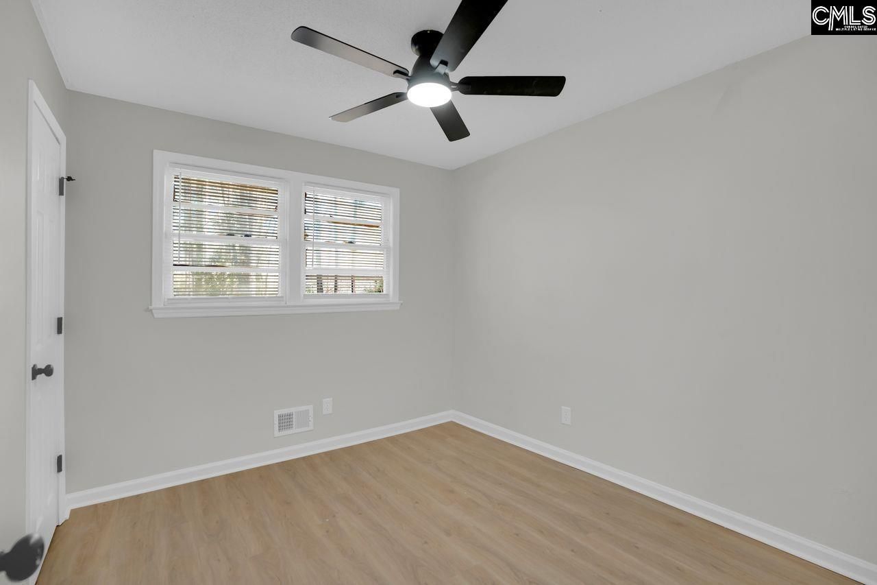 413 Beaverbrook Drive Photo 20